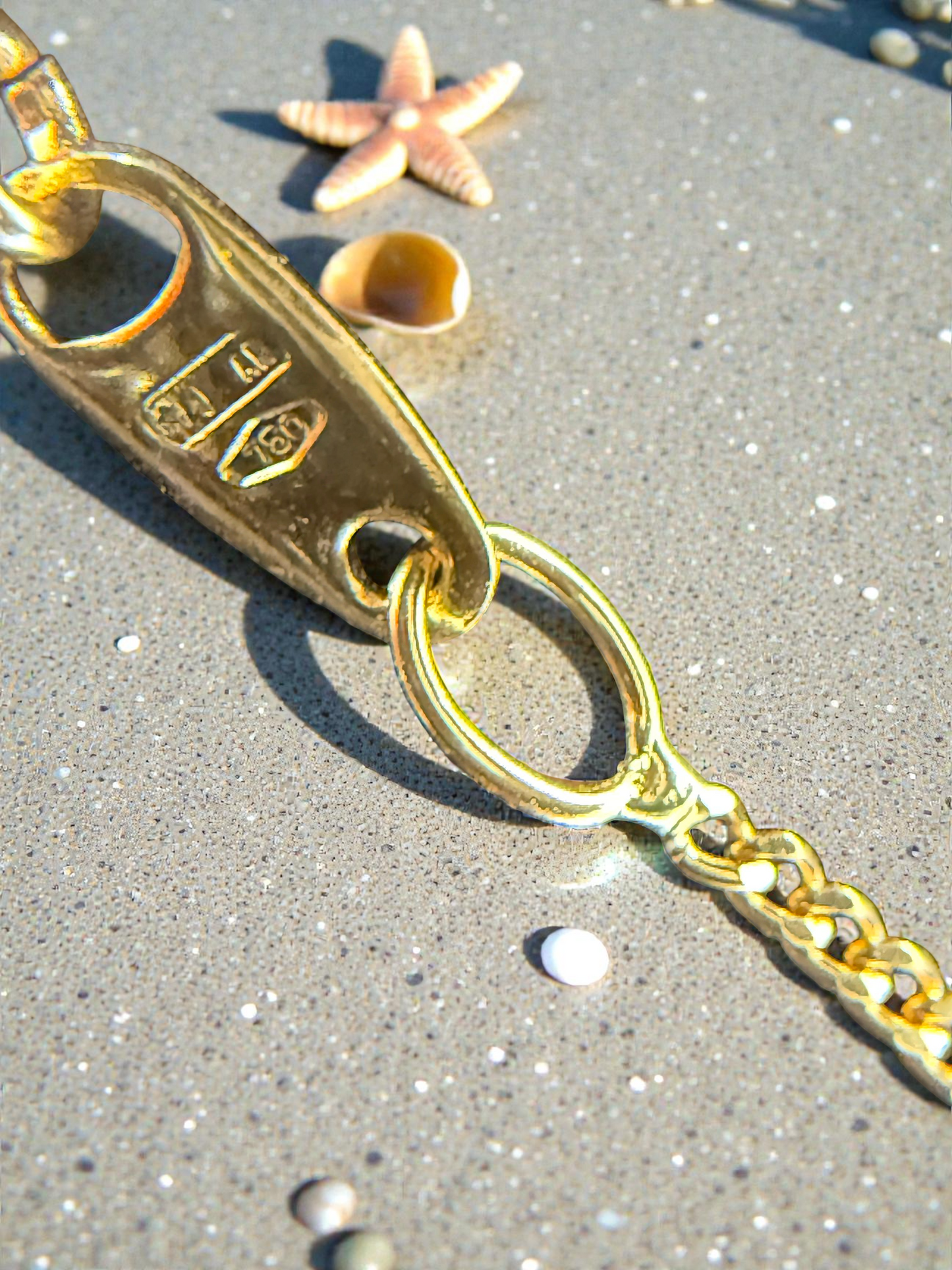 18K Italian Gold Mini Cuban Link Chain - 20" (2.20g)